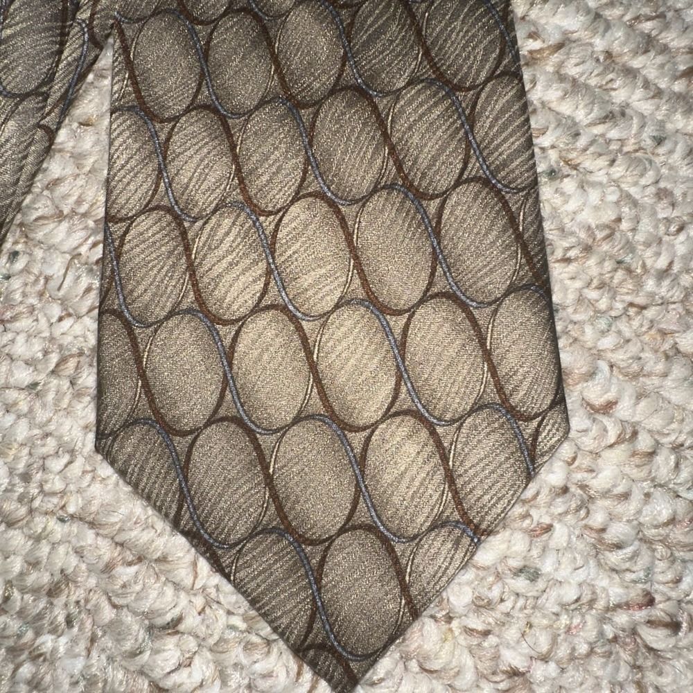 BILL BLASS Men's 100% Silk Neck Tie ~ Brown ~ EUC - Picture 2 of 4